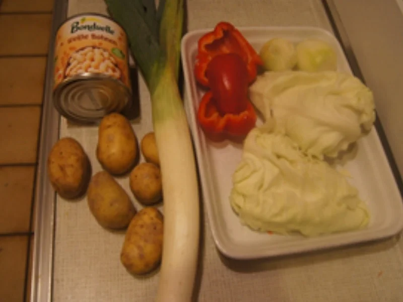 Rezept: Spitzkohleintopf mit Gemüse Bild Nr. 3 Spitzkohleintopf mit Gemüse - Rezept - Bild Nr. 3