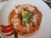 Rezept: Zucchini-Spaghetti mit Bratwurstbrät-Tomatensauce Bild Nr. 2 Zucchini-Spaghetti mit Bratwurstbrät-Tomatensauce - Rezept - Bild Nr. 2