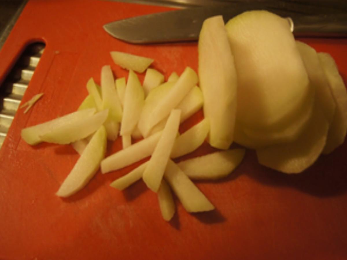 Kotelett mit Panko-Kruste, Rahm-Kohlrabi und Drillingen - Rezept - Bild Nr. 17270