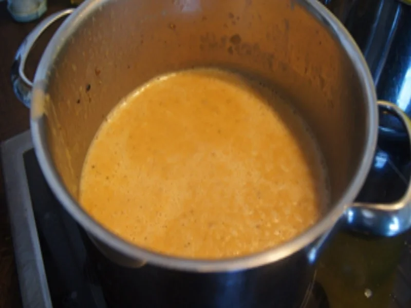 Herzhafter Schweinebraten mit Sauce, Kraut nach tschechischer Art und Drillingen - Rezept - Bild Nr. 11