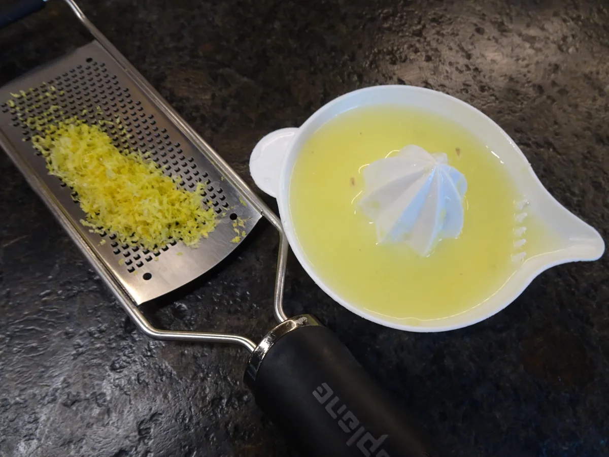 Rezept: Orecchiette in Zitronen Zabaione Sauce Bild Nr. 17278 Orecchiette in Zitronen Zabaione Sauce - Rezept - Bild Nr. 17278