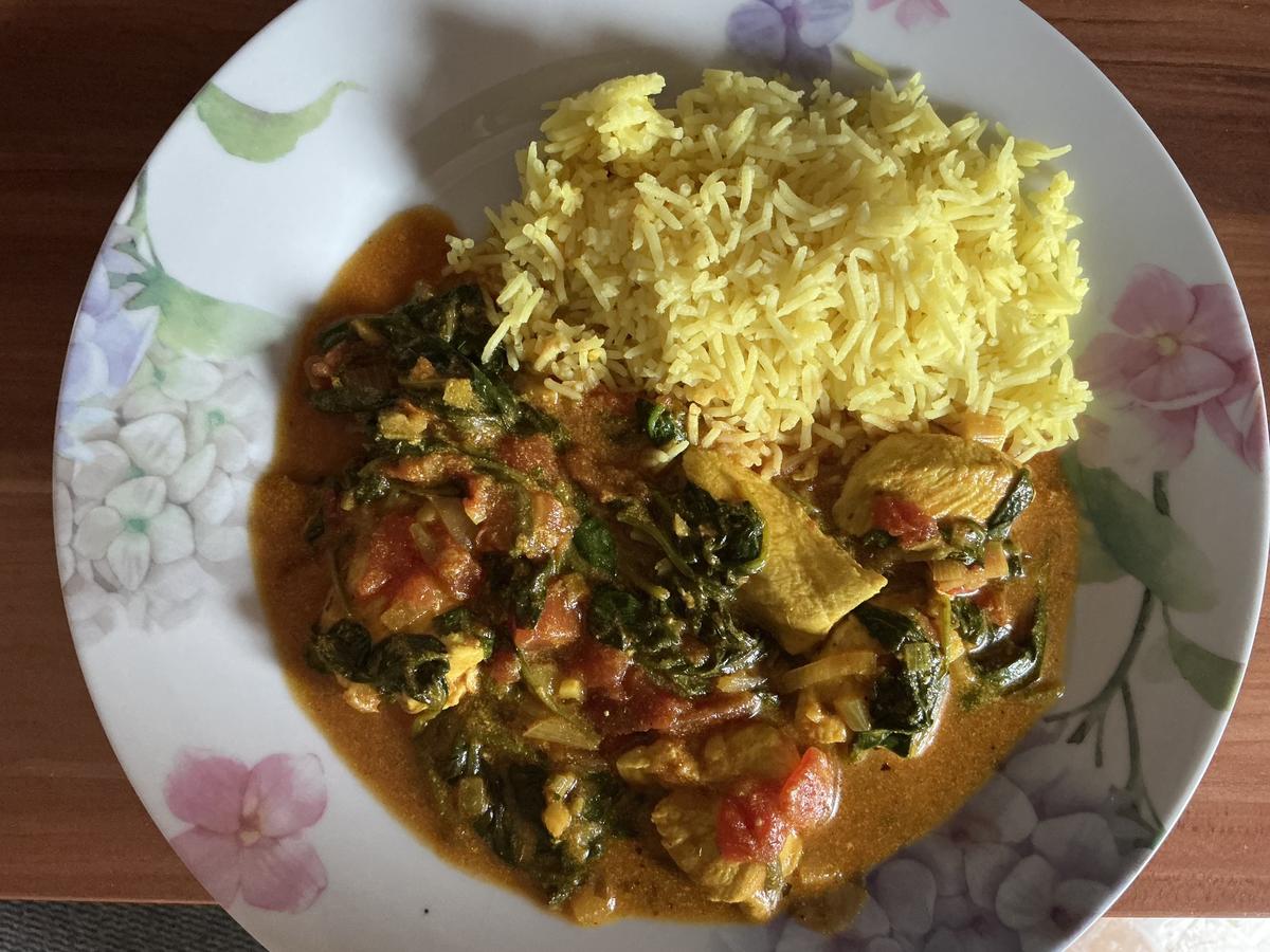 Würziges Curry mit Hähnchen, Babyspinat - Rezept - Bild Nr. 2