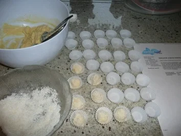 Rezept: EIERLIKÖR--KOKOS-TRÜFFEL EIERLIKÖR--KOKOS-TRÜFFEL - Rezept