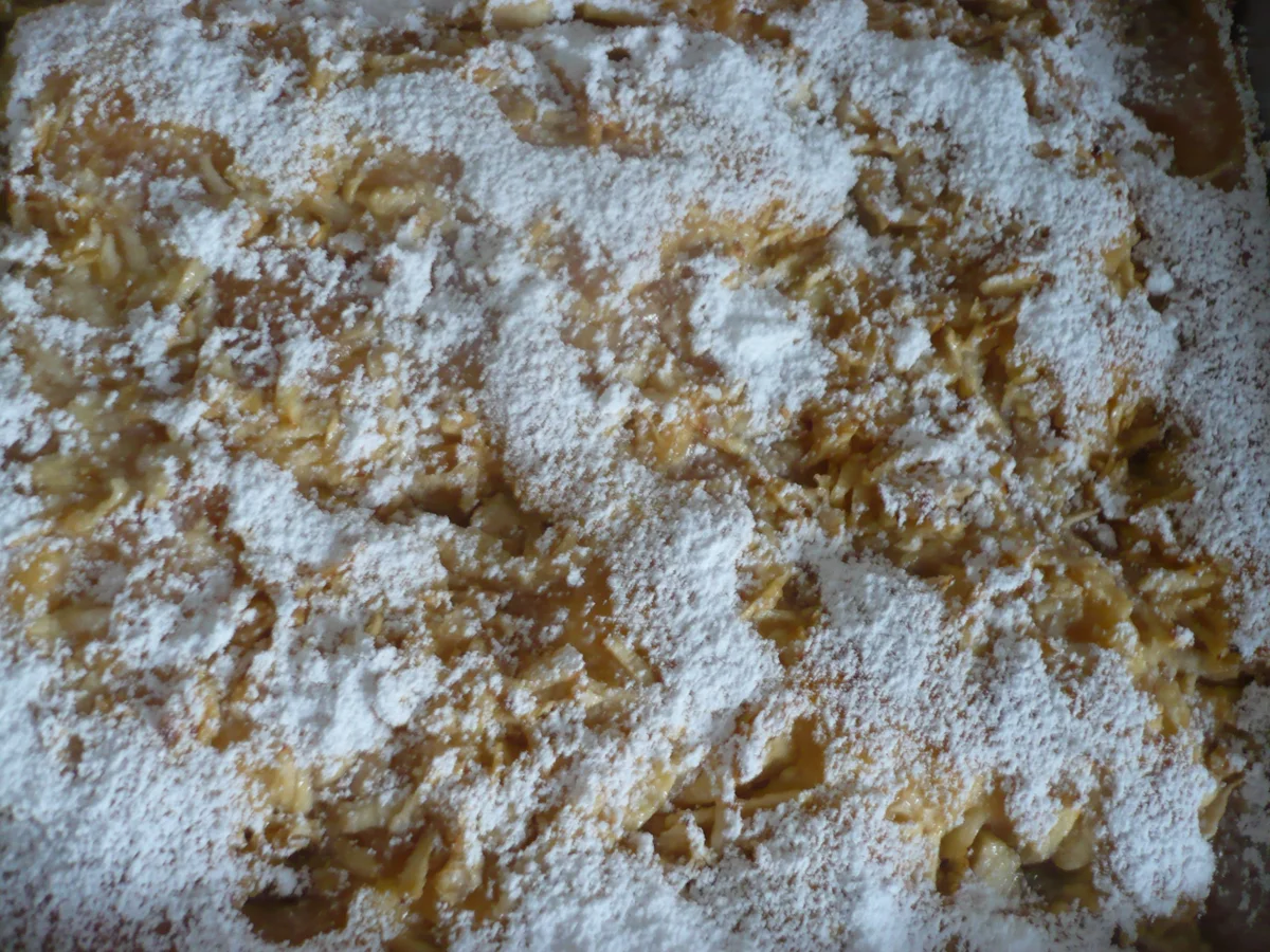 Schneller Apfelmuskuchen - Rezept - Bild Nr. 17279