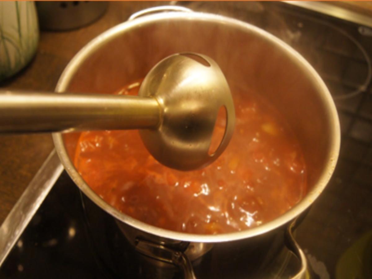 Tomatensuppe mit Hörnchen-Nudeln - Rezept - Bild Nr. 17284