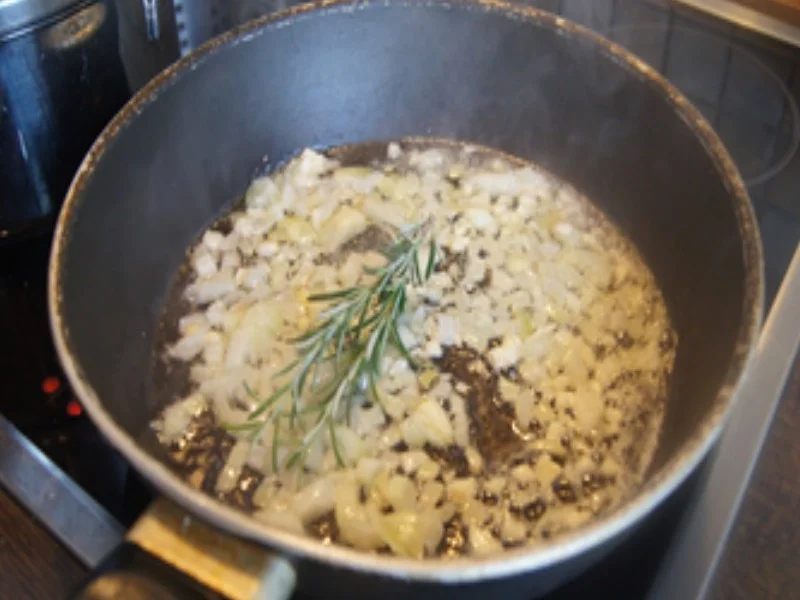 Rezept: Steinpilzpfanne mit böhmischen Knödeln Bild Nr. 17283 Steinpilzpfanne mit böhmischen Knödeln - Rezept - Bild Nr. 17283