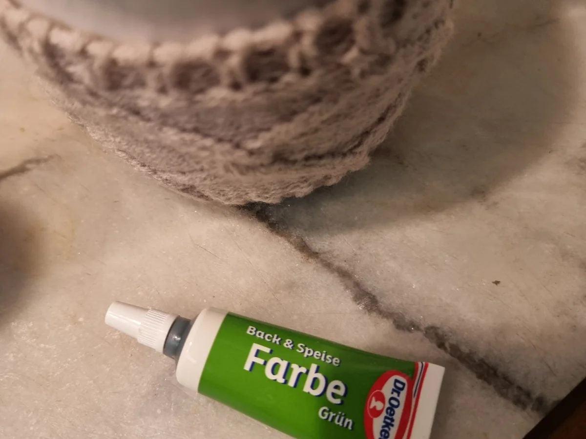 Rezept: Mini-Joghurt-Zitronen-Gugelhupf Bild Nr. 17293 Mini-Joghurt-Zitronen-Gugelhupf - Rezept - Bild Nr. 17293