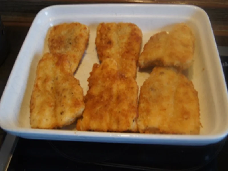 Knusprig gebratenes Pangasius-Filet auf Wok-Gemüse-Mix - Rezept - Bild Nr. 17288