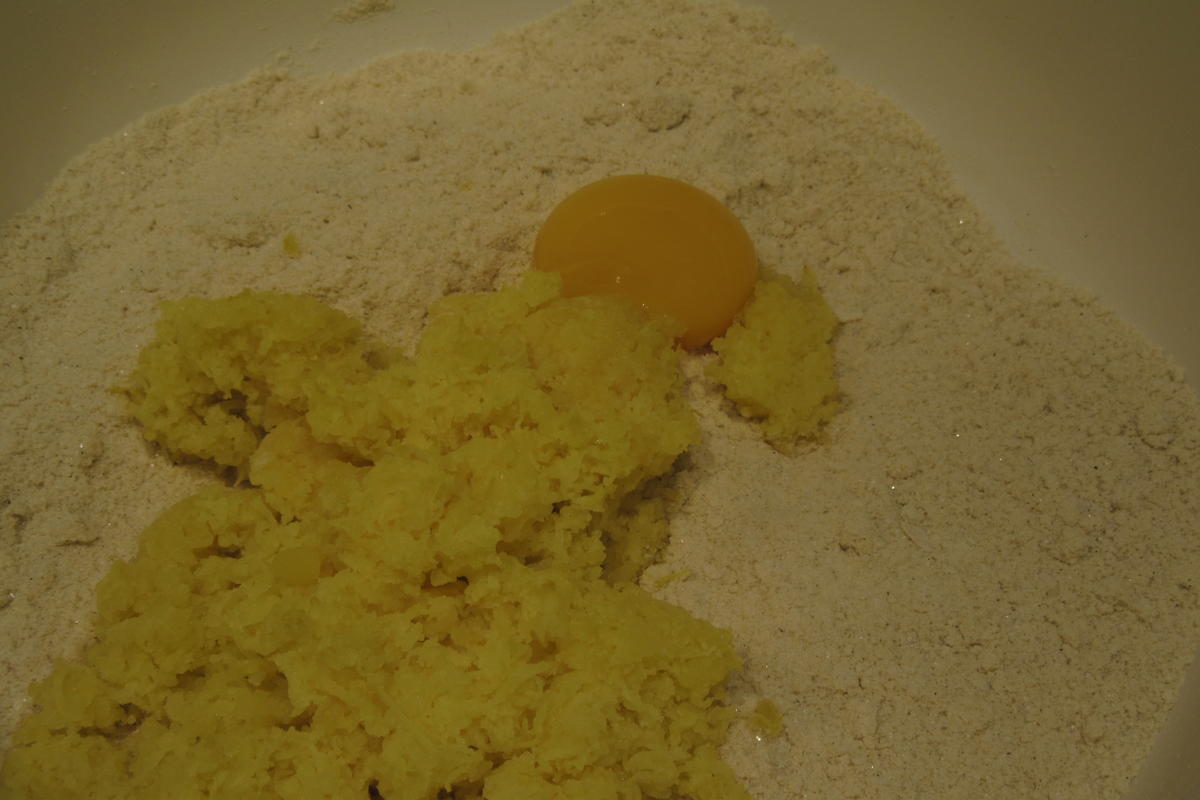 Rezept: Plätzchen: Piñones Bild Nr. 17284 Plätzchen: Piñones - Rezept - Bild Nr. 17284