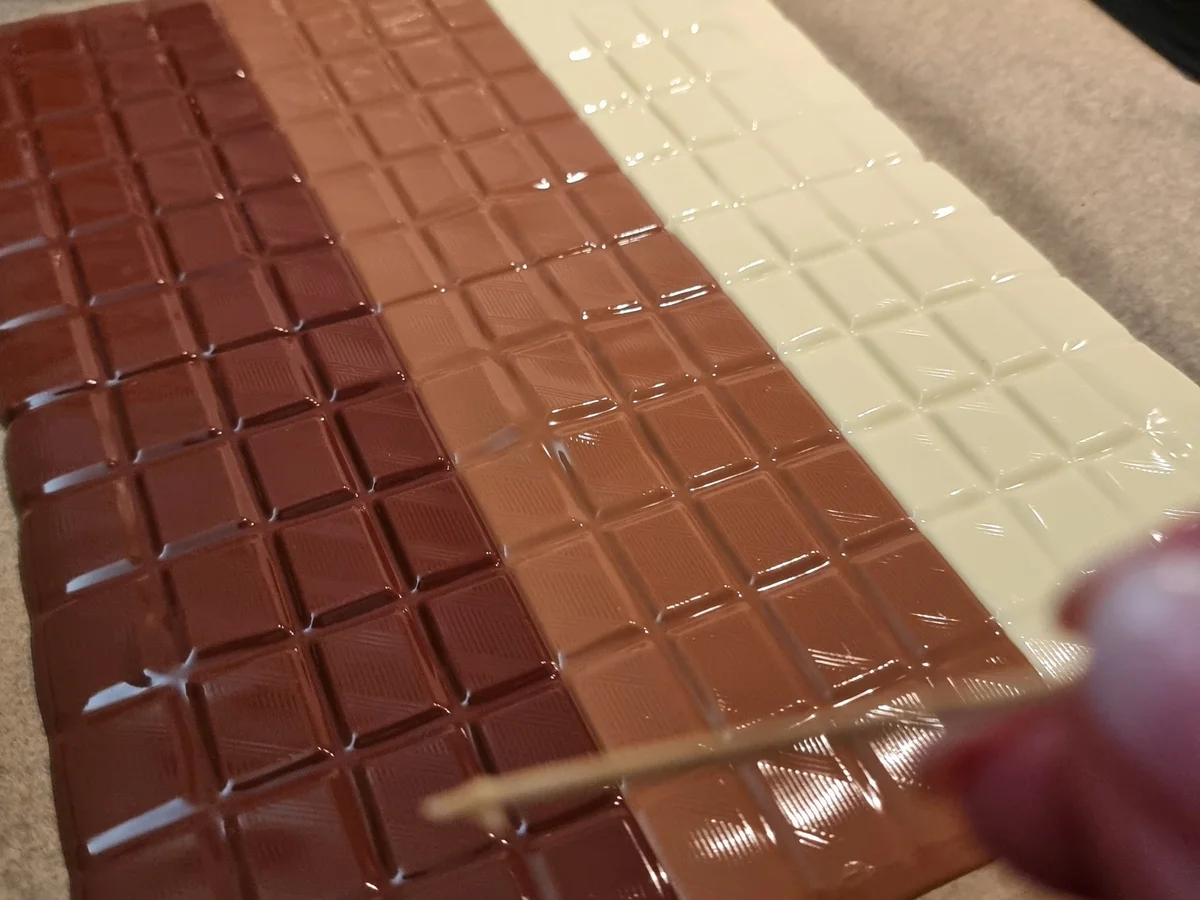 Bruchschokolade vom Blech - Rezept - Bild Nr. 17288