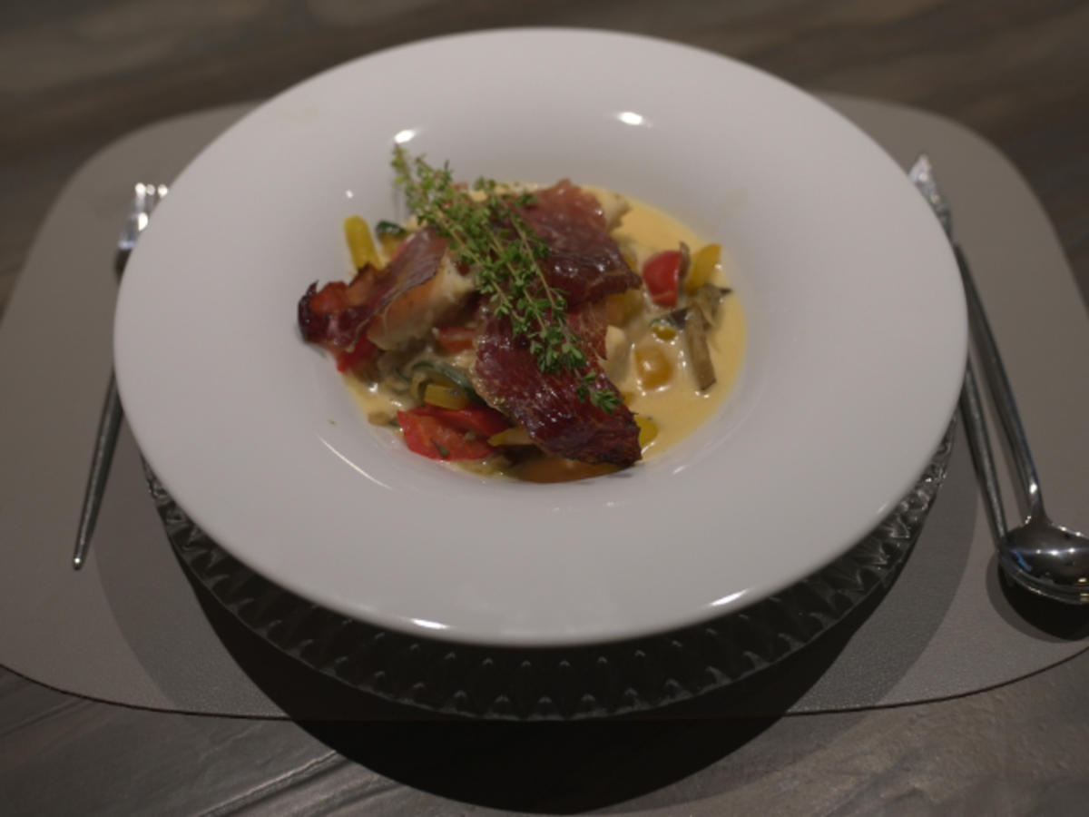 Seeteufel Filet auf Ratatouille - Rezept - Bild Nr. 2