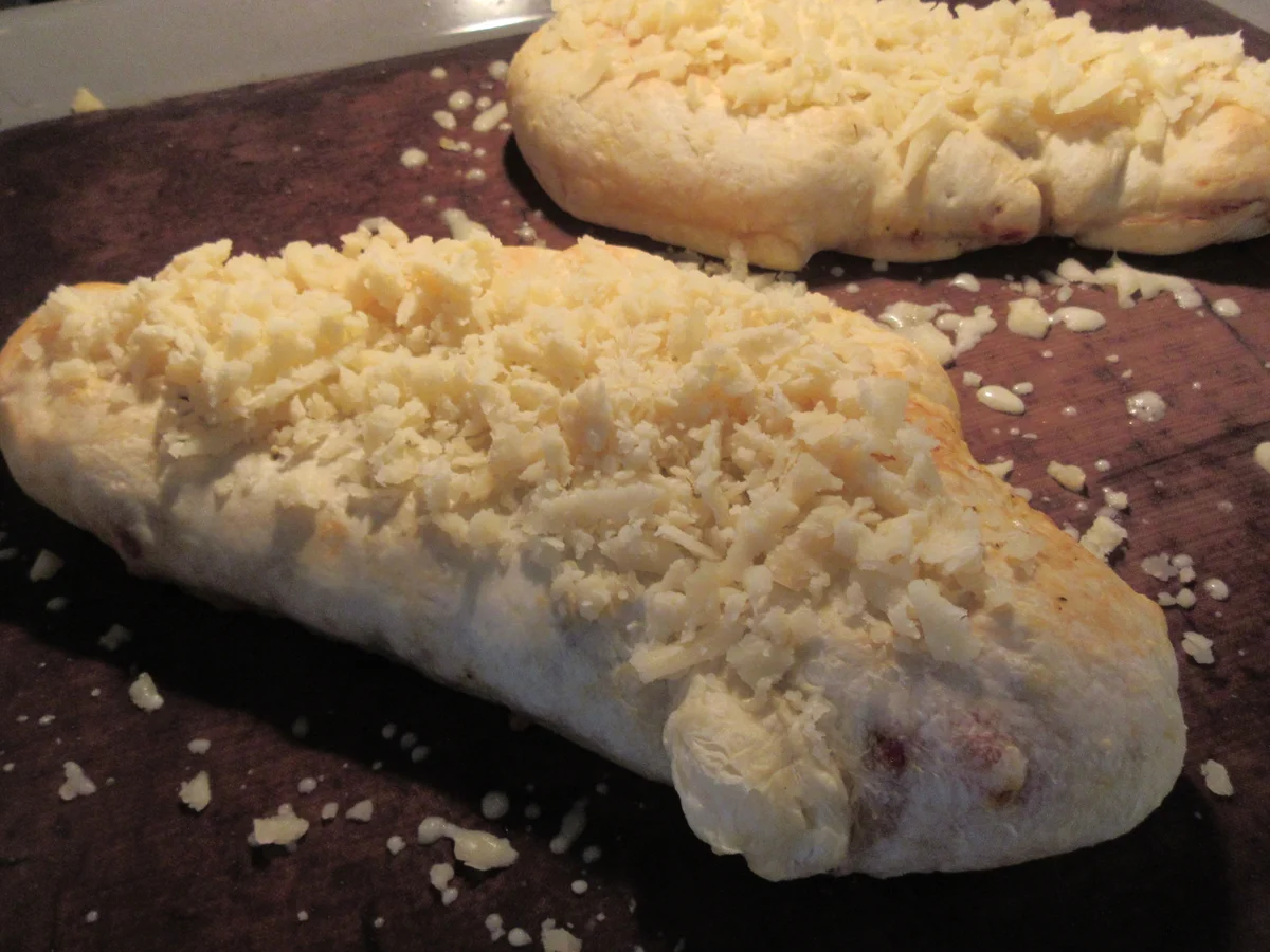 Pikantes Backen: Blätterteig-Calzone - Rezept - Bild Nr. 17290