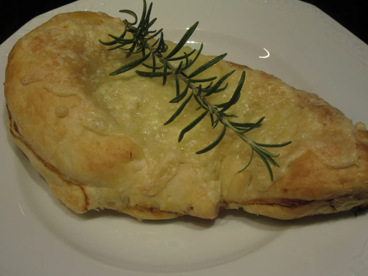 Pikantes Backen: Blätterteig-Calzone - Rezept - Bild Nr. 17291
