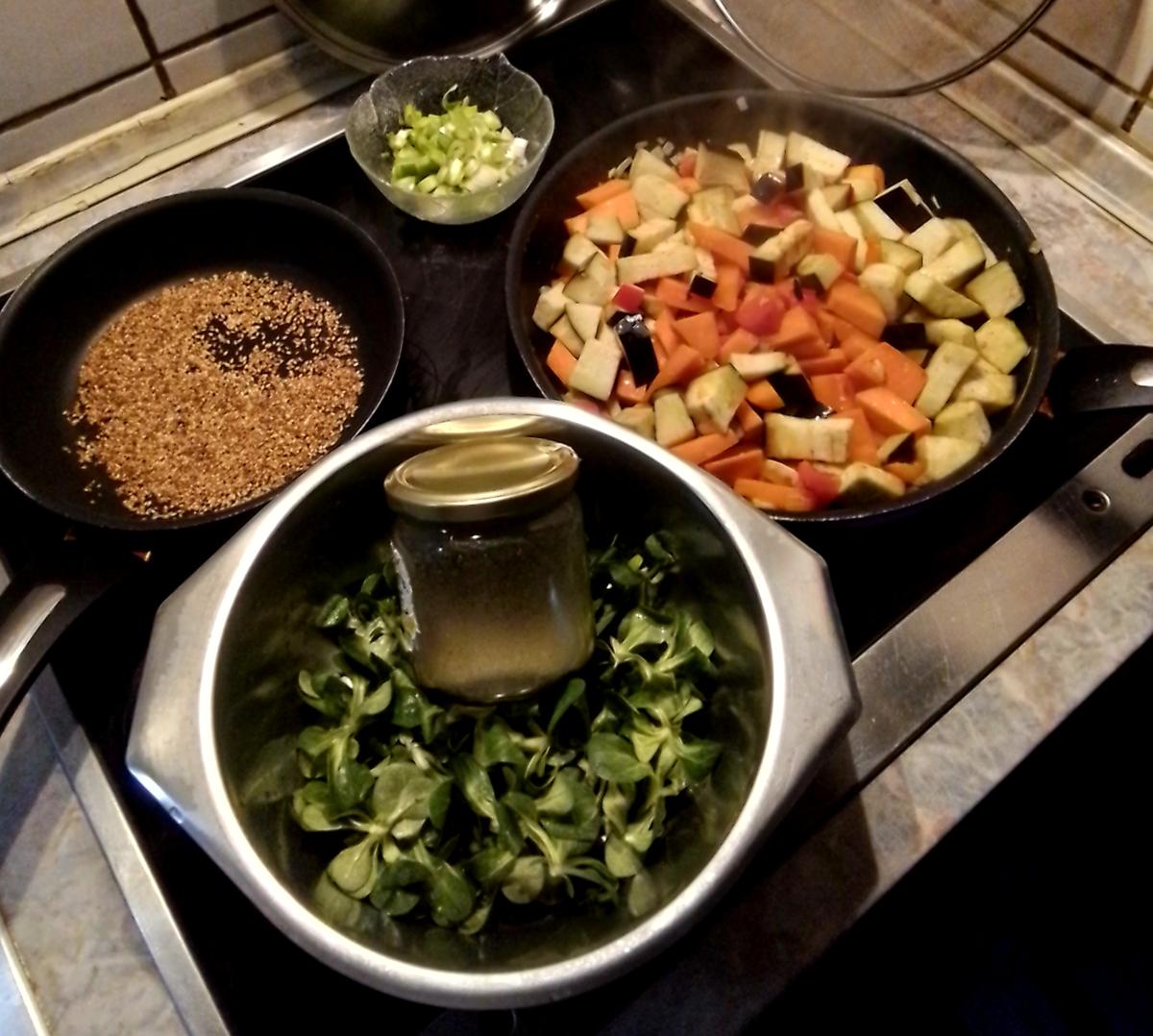 Warmer Feldsalat mit Gemüsee - Rezept - Bild Nr. 17288