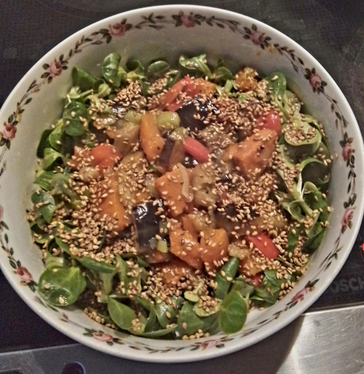 Warmer Feldsalat mit Gemüsee - Rezept - Bild Nr. 17289
