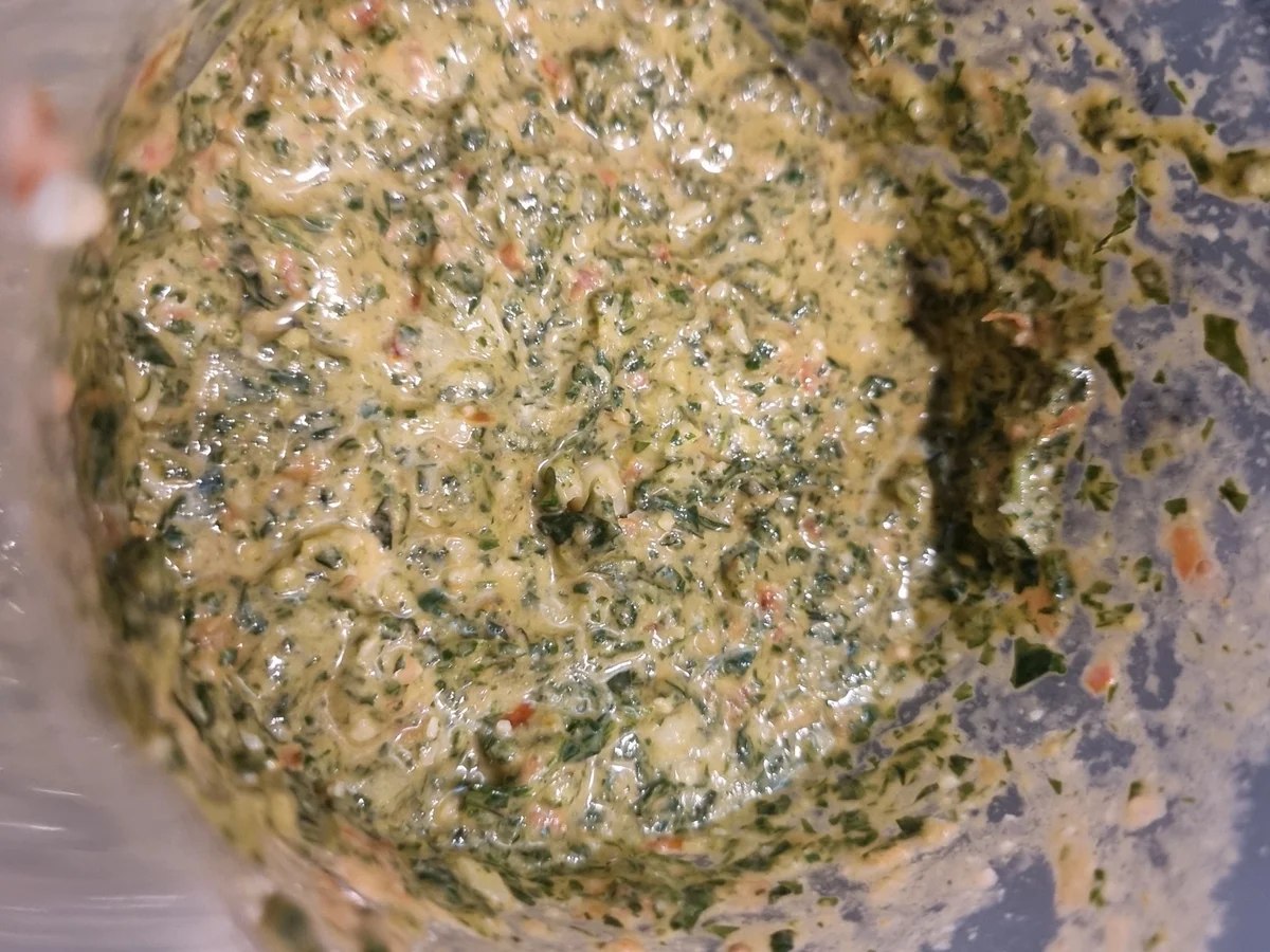 Spaghetti mit Tomaten-Rucola-Pesto - Rezept - Bild Nr. 17287