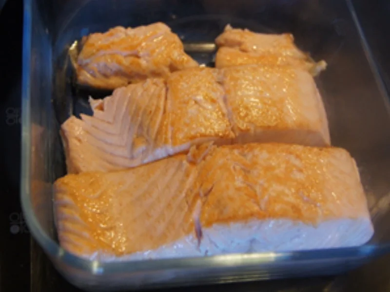 Rezept: Gebratener Lachs mit herzhaften Porree-Gemüse Bild Nr. 8 Gebratener Lachs mit herzhaften Porree-Gemüse - Rezept - Bild Nr. 8