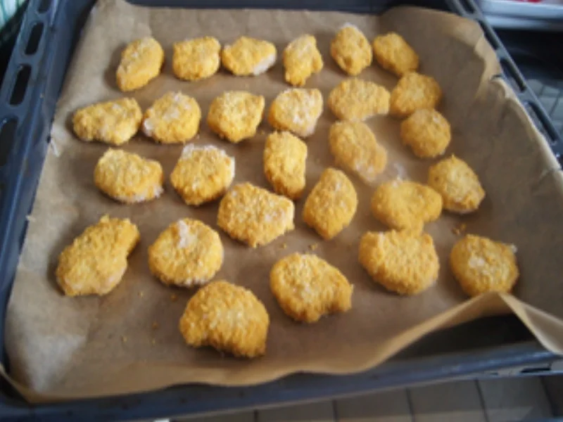 Rezept: Chicken Nuggets mit gemischten Salat Bild Nr. 17297 Chicken Nuggets mit gemischten Salat - Rezept - Bild Nr. 17297