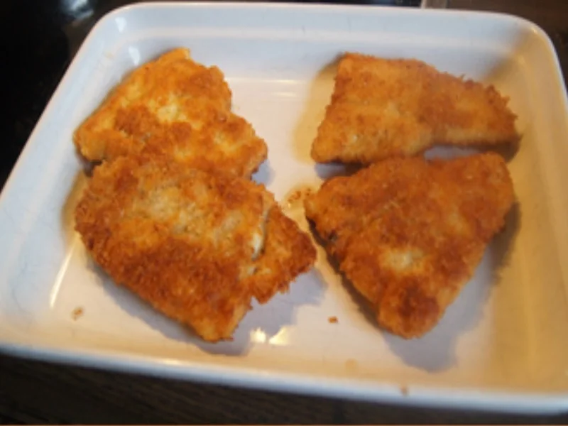 Knusperfisch mit Rosenkohl und Sellerie-Kartoffel-Stampf - Rezept - Bild Nr. 17315