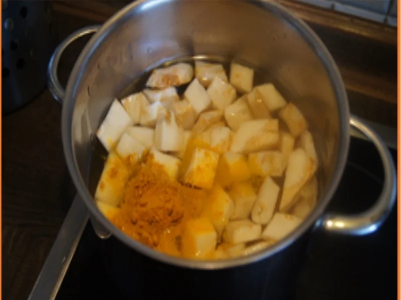 Knusperfisch mit Rosenkohl und Sellerie-Kartoffel-Stampf - Rezept - Bild Nr. 17321