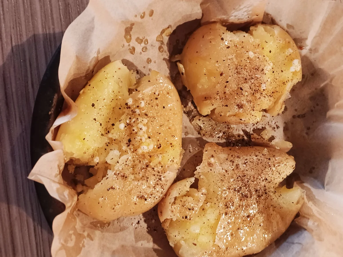 Quetschkartoffeln  mit frischem Dip - Rezept - Bild Nr. 17312