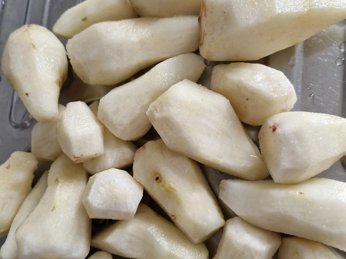 Rezept: Tobinambur gebraten mit Romesco - Soße Bild Nr. 17316 Tobinambur gebraten mit Romesco - Soße - Rezept - Bild Nr. 17316