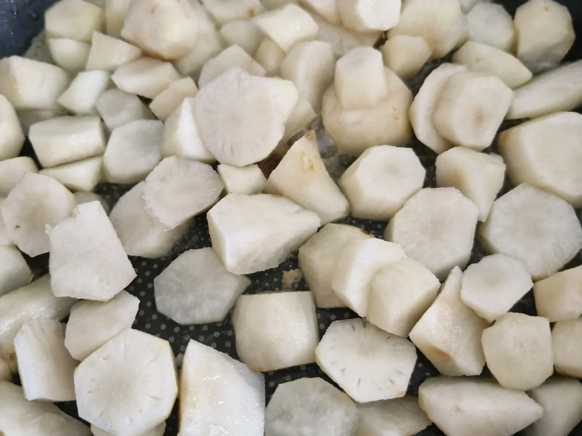 Rezept: Tobinambur gebraten mit Romesco - Soße Bild Nr. 17317 Tobinambur gebraten mit Romesco - Soße - Rezept - Bild Nr. 17317