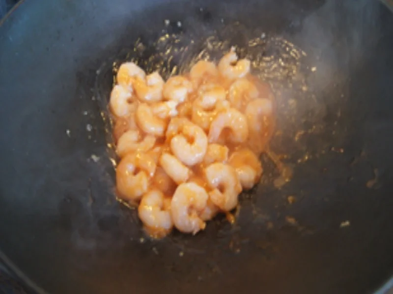 Rezept: Garnelen süßsauer mit scharfsauren Chinakohl Bild Nr. 6 Garnelen süßsauer mit scharfsauren Chinakohl - Rezept - Bild Nr. 6