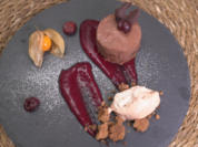 Törtchen mit Nougat-Sahne, Crumble und Kirschsoße - Rezept - Bild Nr. 2
