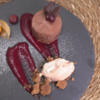 Törtchen mit Nougat-Sahne, Crumble und Kirschsoße - Rezept - Bild Nr. 2