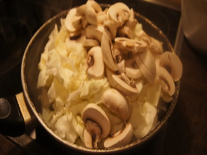 Spitzkohl-Champignon-Pfanne - Rezept - Bild Nr. 7