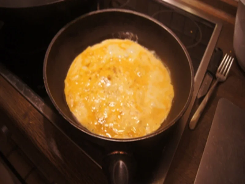 Gebratener Reis mit Hähnchenfleisch, Gemüse-zehnerlei und Ei - Rezept - Bild Nr. 17316