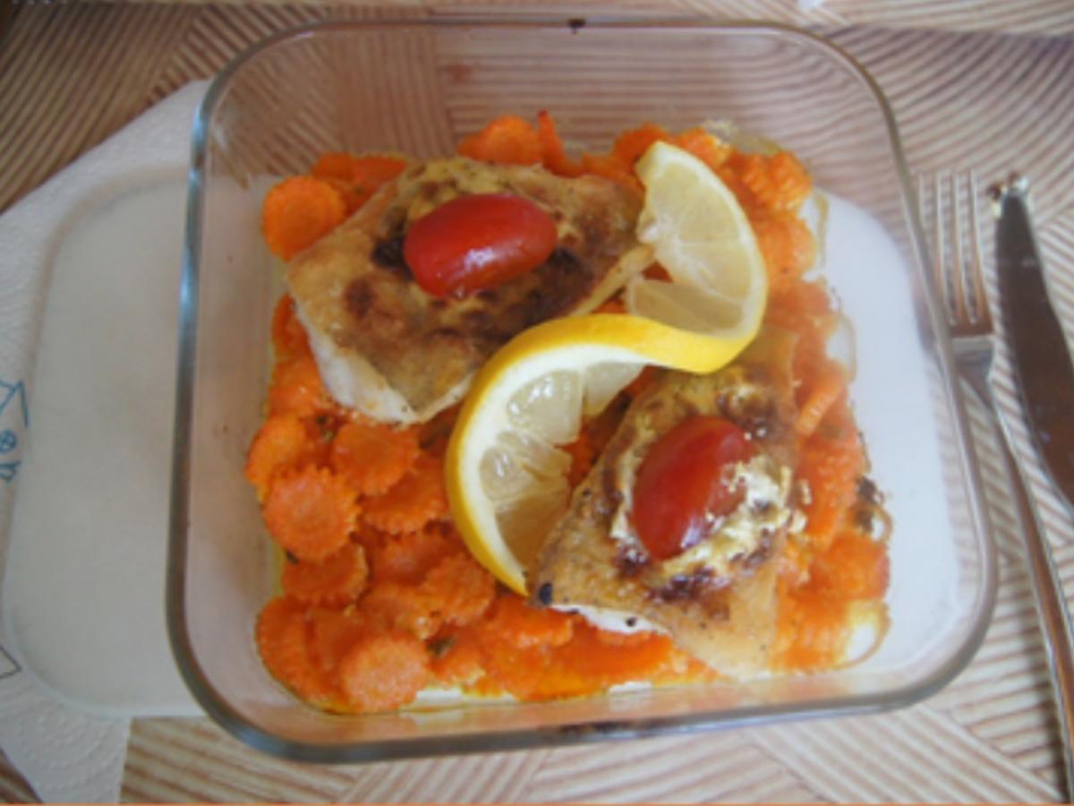 Zanderfilet auf Crème Fraîche Möhrenblüten - Rezept - Bild Nr. 15