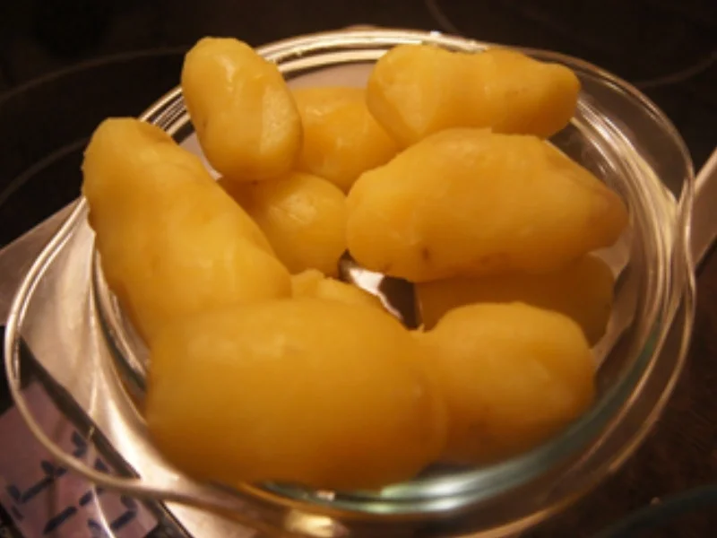 Rezept: Kartoffelsalat mit Wachteleiern Bild Nr. 17313 Kartoffelsalat mit Wachteleiern - Rezept - Bild Nr. 17313