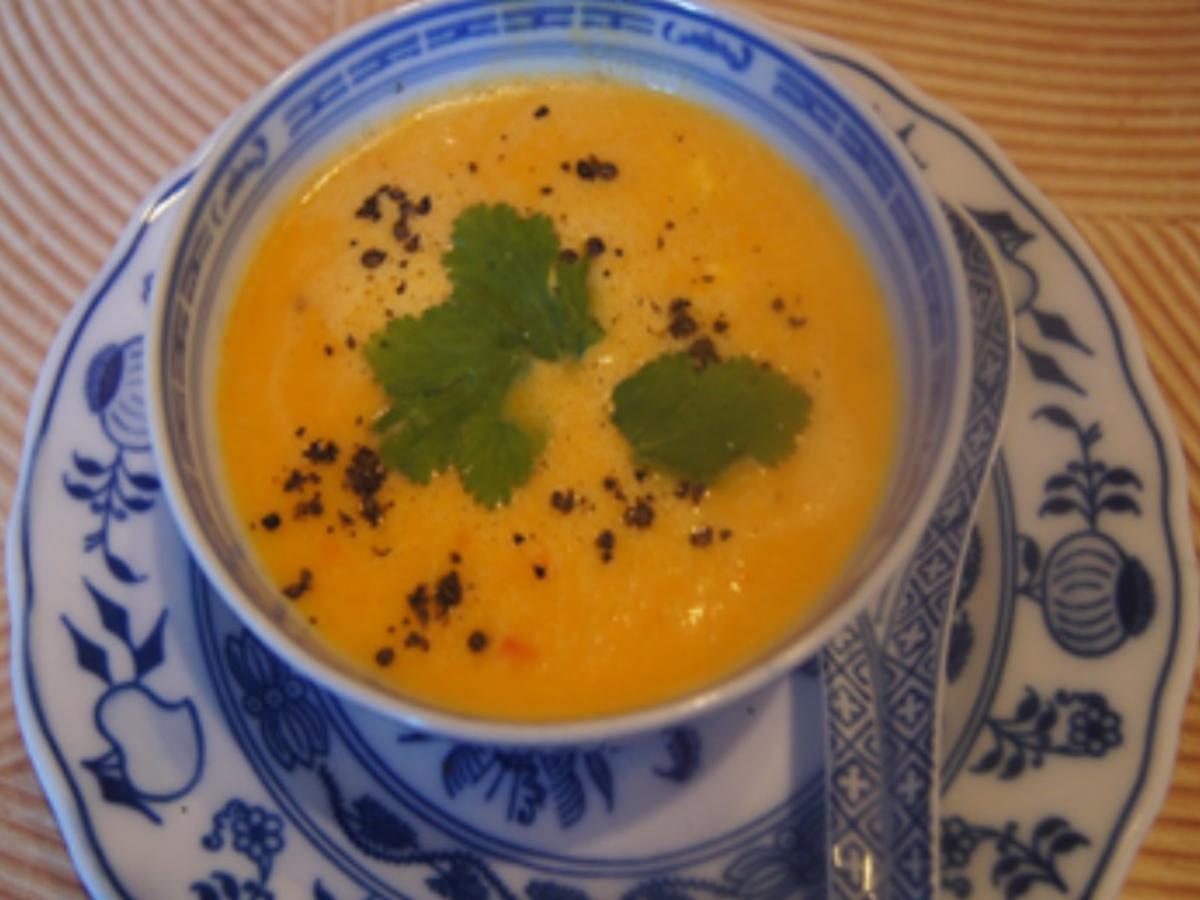 Kürbis-Kokos-Chili-Suppe - Rezept - Bild Nr. 17322