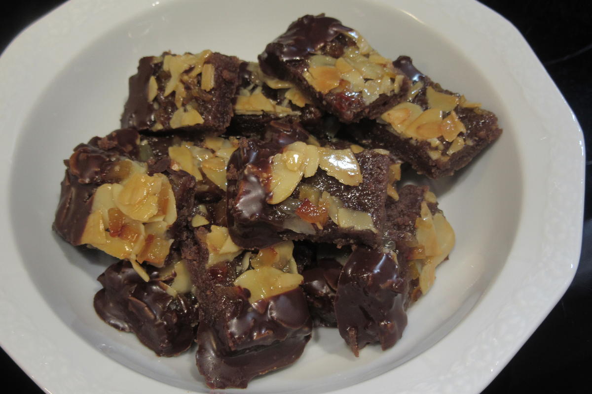 Rezept: Plätzchen: Schokoladige Orangen-Mandel-Schnitten Bild Nr. 17314 Plätzchen: Schokoladige Orangen-Mandel-Schnitten - Rezept - Bild Nr. 17314