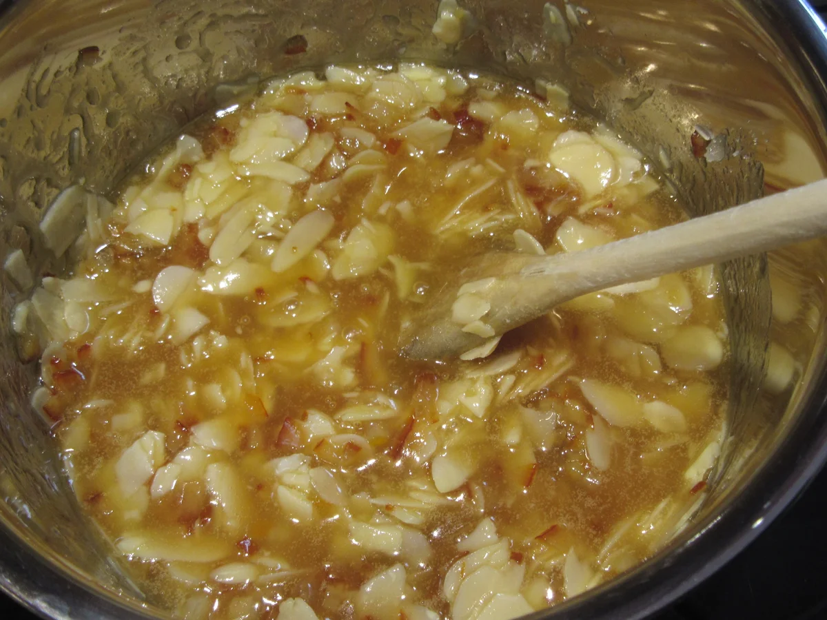 Plätzchen: Schokoladige Orangen-Mandel-Schnitten - Rezept - Bild Nr. 17317