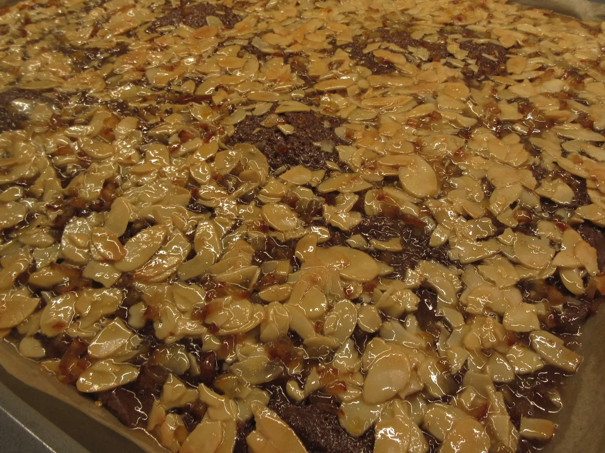 Plätzchen: Schokoladige Orangen-Mandel-Schnitten - Rezept - Bild Nr. 17318