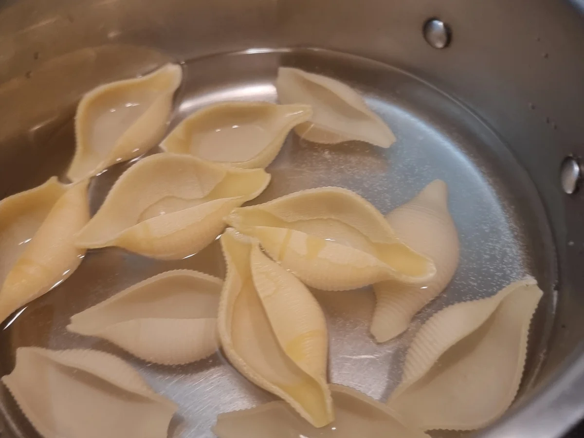 Gefüllte Muschelnudeln - Rezept - Bild Nr. 17316