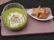 Cappuccino von der Erbse mit Parmesansternen - Rezept - Bild Nr. 17314
