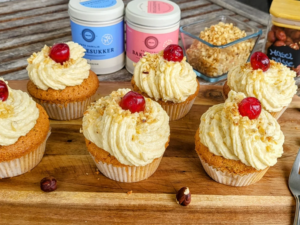 Rezept: BiNe` S FRANKFURTER KRANZ CUPCAKES Bild Nr. 6 BiNe` S FRANKFURTER KRANZ CUPCAKES - Rezept - Bild Nr. 6