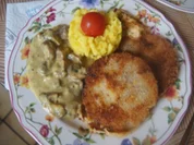 Knusper-Kohlrabi-Schnitzel mit Knoblauch-Rahm-Champignons und Kartoffelstampf - Rezept - Bild Nr. 17323