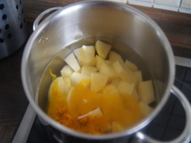 Knusper-Kohlrabi-Schnitzel mit Knoblauch-Rahm-Champignons und Kartoffelstampf - Rezept - Bild Nr. 17333