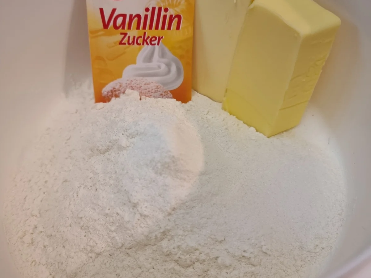 Rezept: Käsekuchen mit Preiselbeeren Bild Nr. 17324 Käsekuchen mit Preiselbeeren - Rezept - Bild Nr. 17324