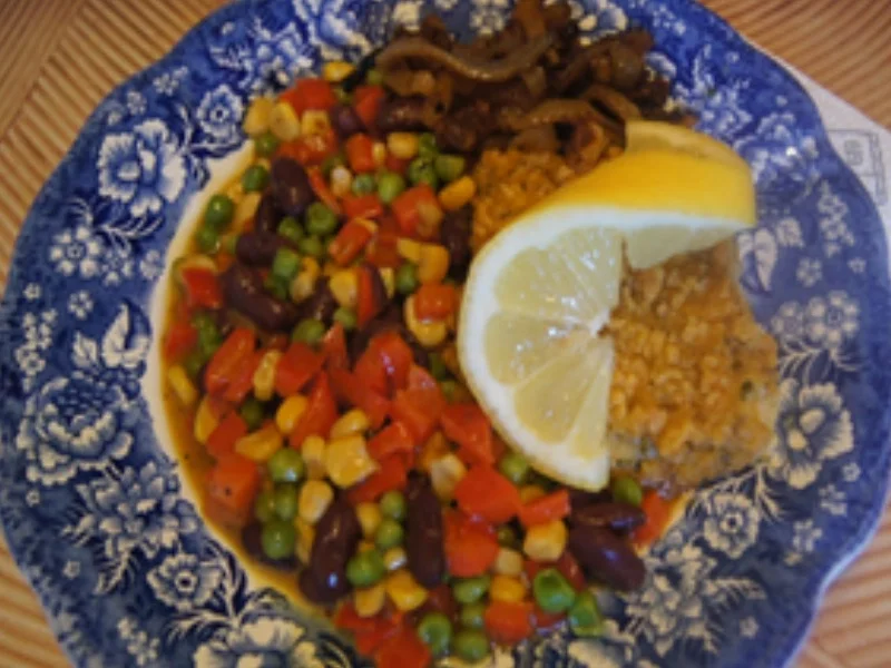 Rezept: Fischfilet Bordelais mit Röstzwiebeln und Gemüsewok mexikanischer Art Bild Nr. 12 Fischfilet Bordelais mit Röstzwiebeln und Gemüsewok mexikanischer Art - Rezept - Bild Nr. 12