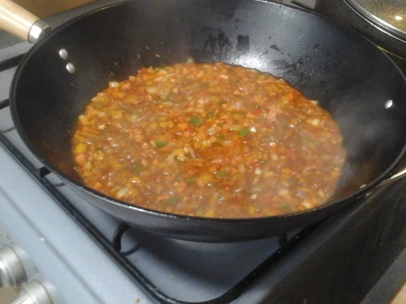 Birani mit Basmatireis, Hähnchenbrustfilet, Gemüsemix, Ei und Mettbällchen - Rezept - Bild Nr. 17337