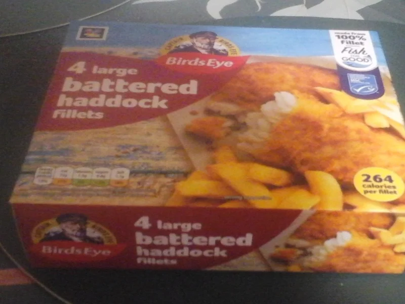 Paniertes Schellfisch-Filet mit Koriander-Rahm-Sauce, Butter-Möhren-Mais-Gemüse und gelben - Rezept - Bild Nr. 17329