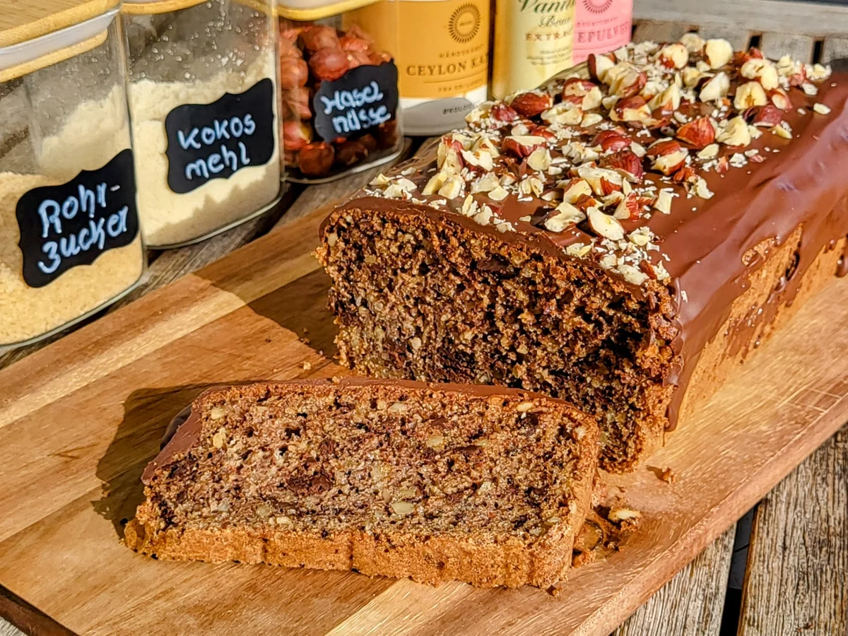 BiNe` S HASELNUSS - MANDELKUCHEN - Rezept - Bild Nr. 3