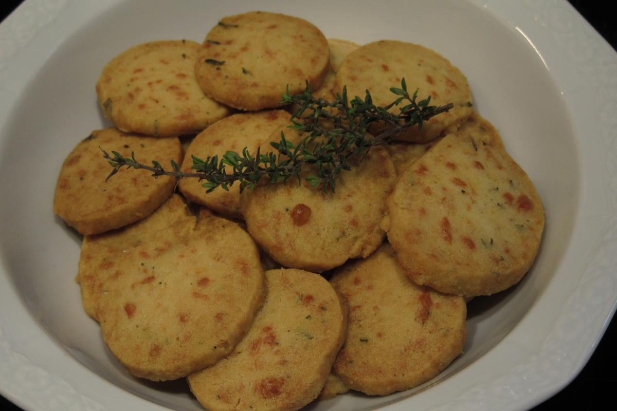 Pikantes Backen: Irish Cheese & Herb Crackers - Rezept - Bild Nr. 17338