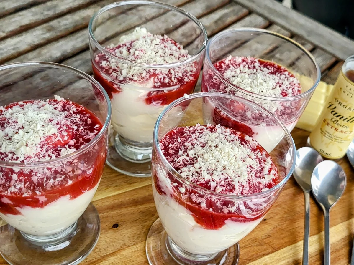 BiNe` S SPAGHETTIEIS DESSERT - Rezept - Bild Nr. 17339